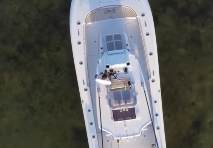 리튬 선박용 시동 배터리: 보트 타기 경험에 혁신을 일으키다